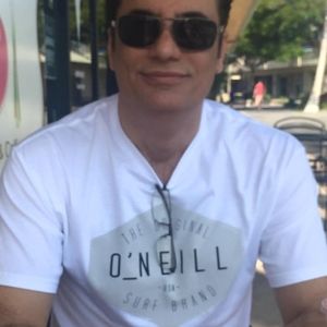 Meet your Posher, Alex